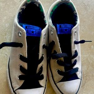 Boys Converse All Star slip on sneakers very good condition size 3 white